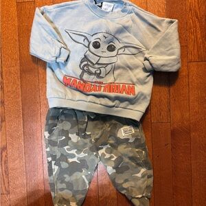Zara Baby Yoda Sweatshirt and Camo Pants Set 9-12 Months